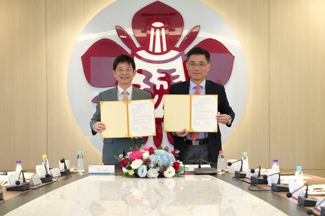 玉山金攜手成功大學簽MOU 共同培育國際金融人才 | 華視新聞
