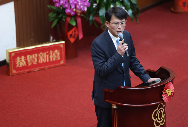 批大罷免無正當性  黃國昌：協助公民對抗綠色威權 | 華視新聞