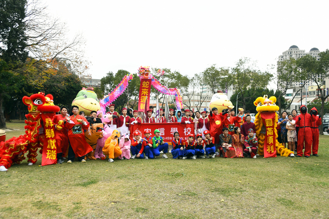 竹縣忠信學校2/12元宵走街  發送蛇年燈籠邀同樂 | 華視新聞