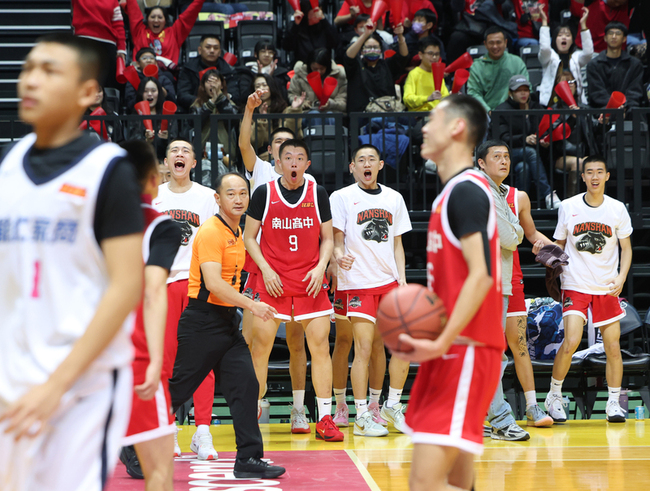 HBL衛冕軍南山輕取能仁  8強豪奪3連勝 | 華視新聞
