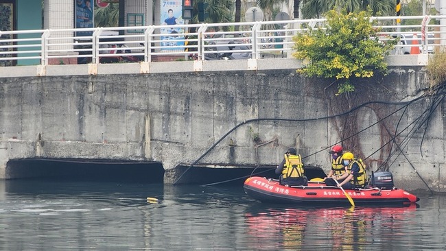 高雄警打撈遺骸補強證據  朝連環殺人分屍案偵辦 | 華視新聞