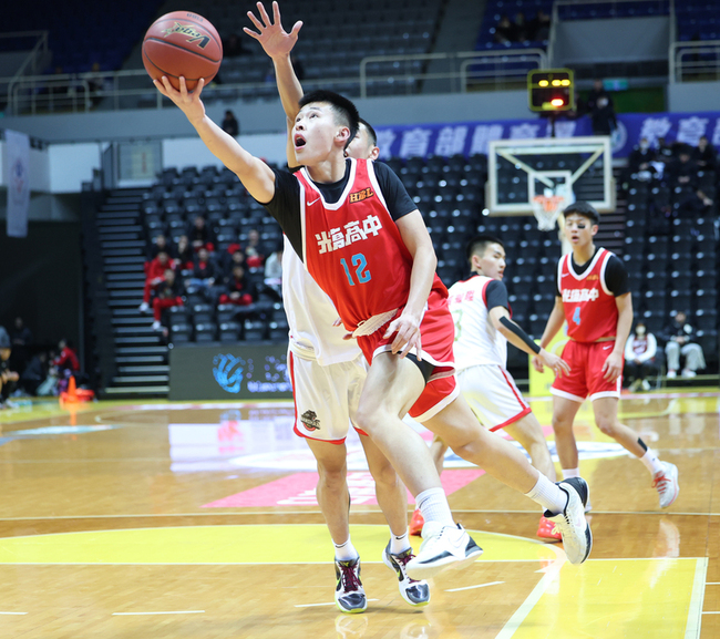 HBL光復勝南山續保不敗 謝昀達攻21分不後悔轉學 | 華視新聞