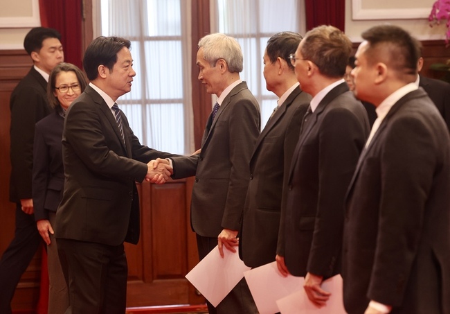 賴總統監誓 周弘憲馬永成鄧家基等人完成宣誓 | 華視新聞