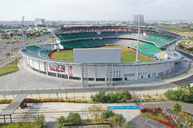 韓職球隊春訓8場交流賽 亞太主球場開放觀眾體驗 | 華視新聞