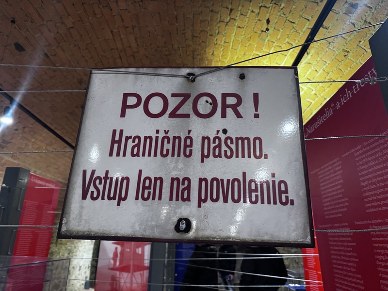斯洛伐克德文城堡地區告示牌
