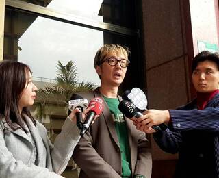 遭疑涉中州科大學工案 溫朗東告發李彥秀涉圖利