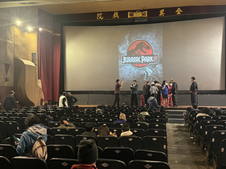 3月熄燈全美戲院慶75週年 顏振發、粉絲回味點滴