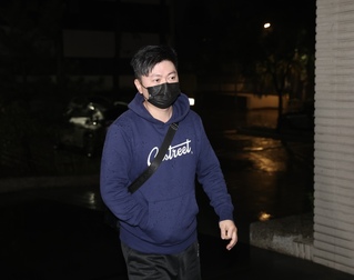 陳怡君涉詐助理費 弟弟、弟媳與前員工移送複訊