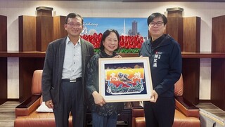 拜會陳其邁交流經驗 國華台灣食品：助高雄海味外銷