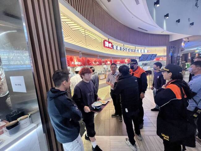 台中新光三越氣爆 高市消防局加強轄內百貨安檢 | 華視新聞