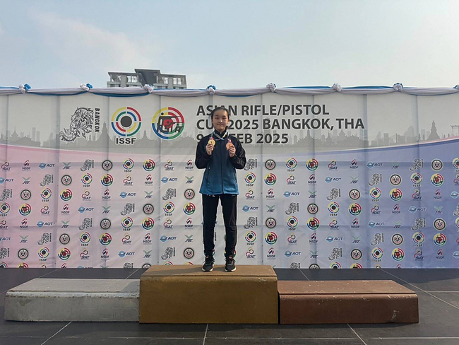 擺脫國際賽夢魘 陳妍卉射擊亞洲盃青少女組摘金 | 華視新聞