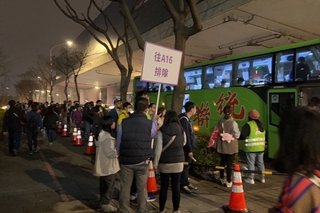 台灣燈會首週六民怨交通癱瘓  機捷週日提前加開