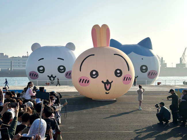 高雄「吉伊卡哇」3可愛合體說再見 共吸逾600萬人潮 | 華視新聞