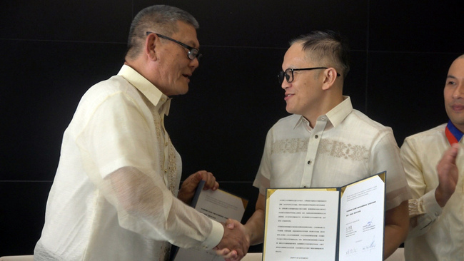 屏東縣長治鄉與菲律賓鮪魚之鄉 簽署締結姐妹市聲明 | 華視新聞