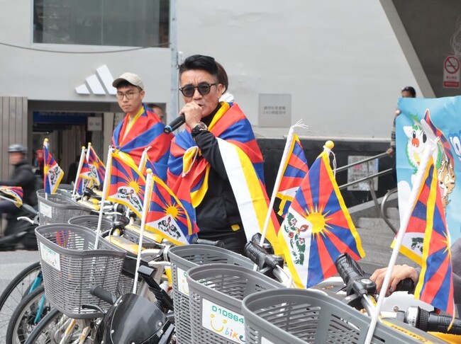 西藏抗暴日前夕 聲援香港：一國兩制是謊言 | 華視新聞