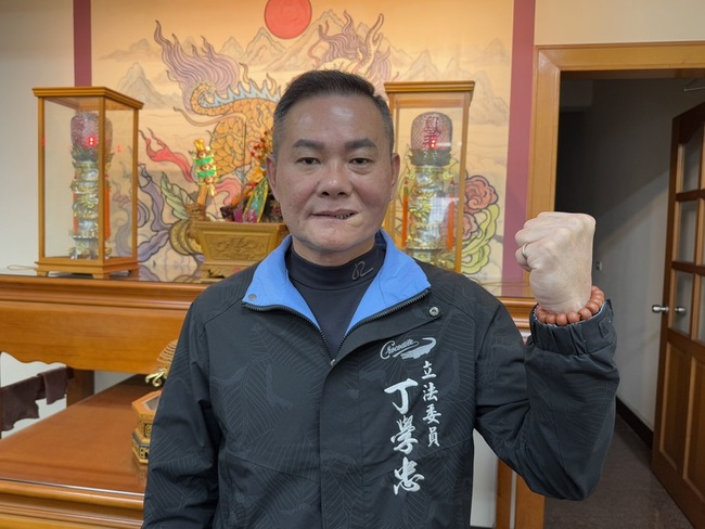 雲林2藍委就職週年成果報告 沿海10鄉鎮聽取民意 | 華視新聞