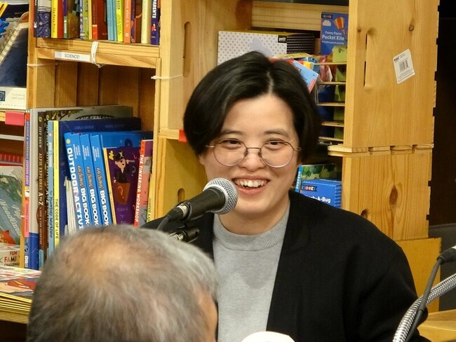 台灣漫遊錄可望拍影集 楊双子：女主角吃相要美 | 華視新聞