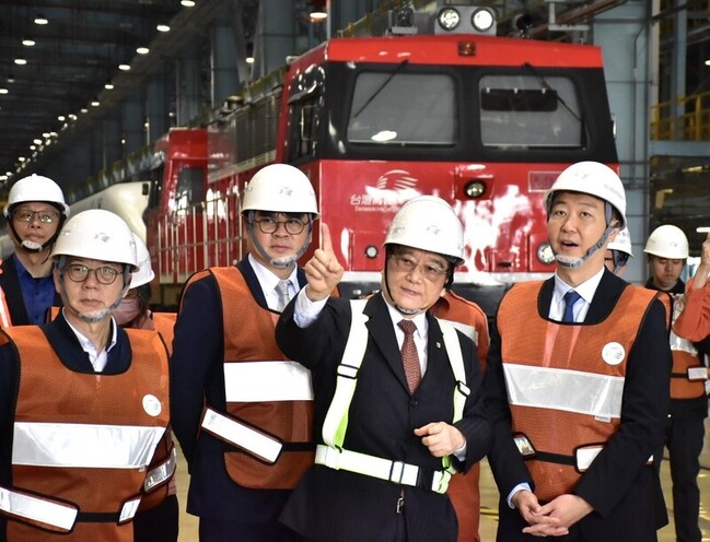 陳世凱肯定鐵道國產化成果  盼早日應用軌道建設 | 華視新聞