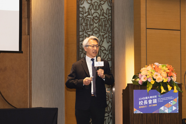 廖俊智盼研究重貢獻解決問題 不以排名論文為目標 | 華視新聞