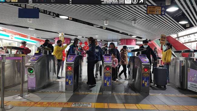 台灣燈會將迎閉幕週末 桃捷實施優化疏運備戰人潮 | 華視新聞