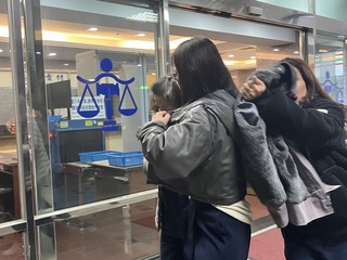 冠軍建材董事長夫婦涉逃漏稅起訴 妻800萬元交保