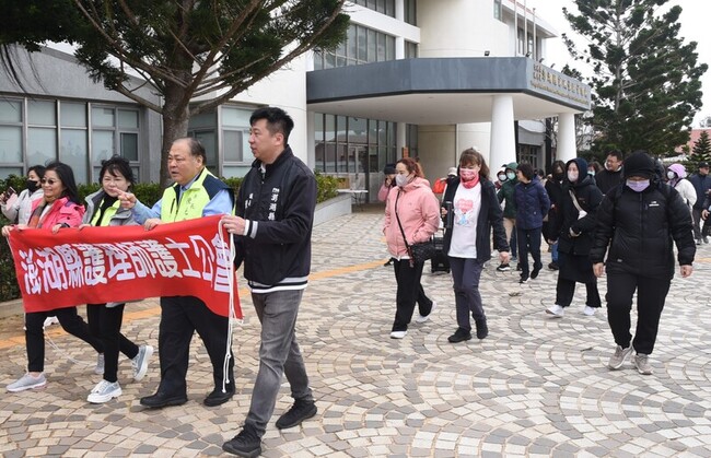 澎湖護理師齊聚健走 陳光復肯定護理人員貢獻 | 華視新聞