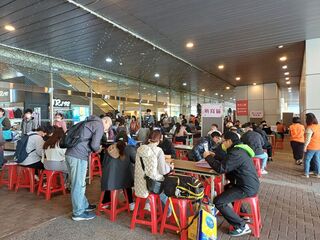 高雄徵才活動送福袋 台積電職缺最搶手