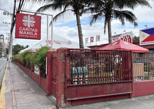 化傷心為愛心 菲律賓慈善團體鼓勵捐贈分手箱 | 華視新聞