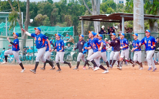 高中木棒聯賽壽山延長賽擊退羅工  晉級16強賽 | 華視新聞