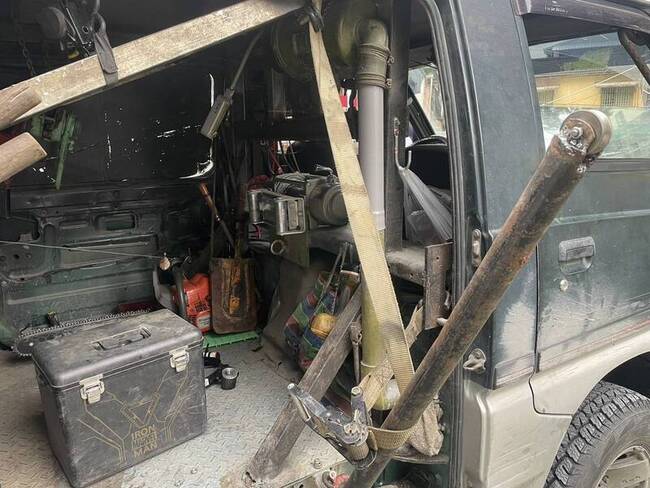 山老鼠改裝車架滑輪吊桿盜南投林木 彷彿移動解體廠 | 華視新聞