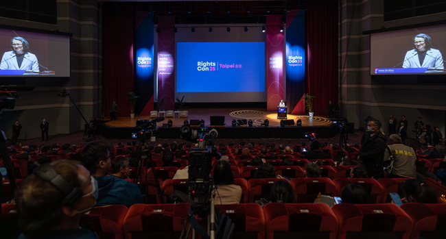 副總統：盼國際合作 讓每個人公平享受數位時代機會 | 華視新聞