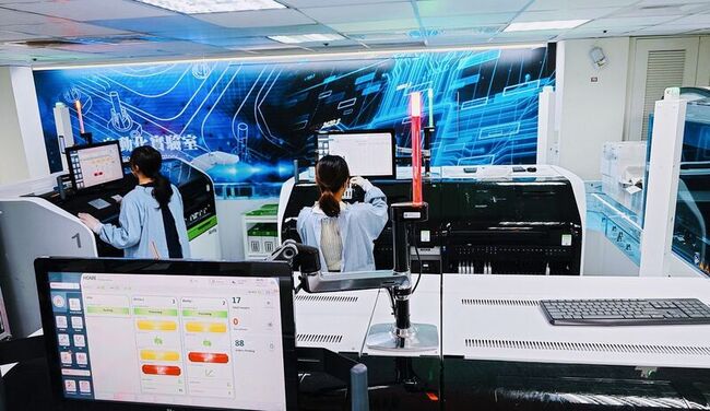 高醫設檢體傳送管路 200公尺可23秒快速傳輸到位 | 華視新聞