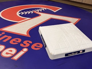 曾讓朱育賢遺憾的12強一壘壘包 WBSC空運來台