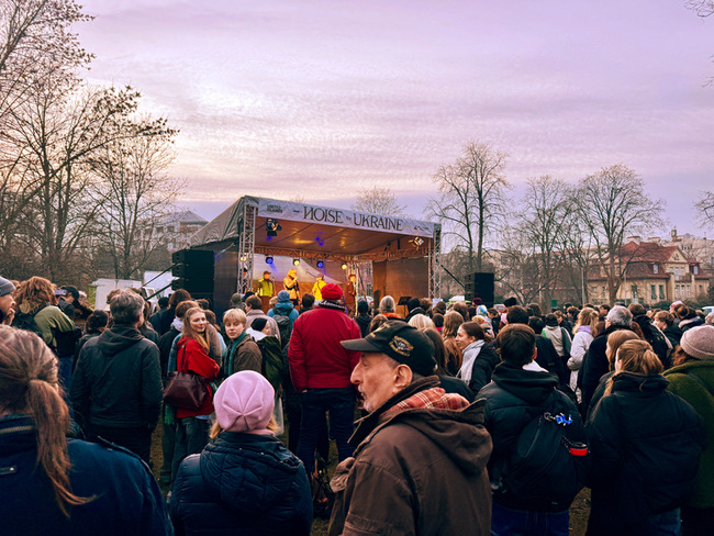「噪音」音樂會震撼俄使館 捷烏音樂人創意發聲 | 華視新聞