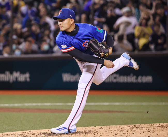 WBCQ徐若熙登板飆火球2局無失分 中場3比2領先 | 華視新聞