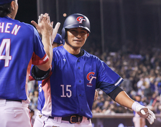 WBCQ林子偉擊出高飛犧牲打 台灣6比3領先西班牙