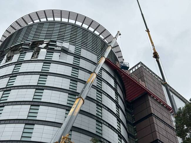 新光三越氣爆後外牆改善 中市府同意時限展延 | 華視新聞