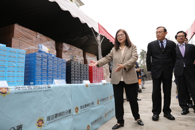 海纜事故頻傳 管碧玲：掌握黑名單52艘特定船隻 | 華視新聞