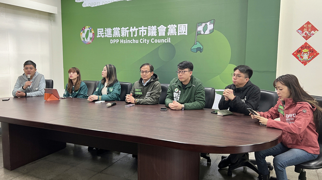 新竹棒球場遭疑挖到60年代廢棄物 市府:有近年商品 | 華視新聞