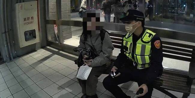 台中女約網友拒付出場費 收血腥照恐嚇險遭詐財 | 華視新聞