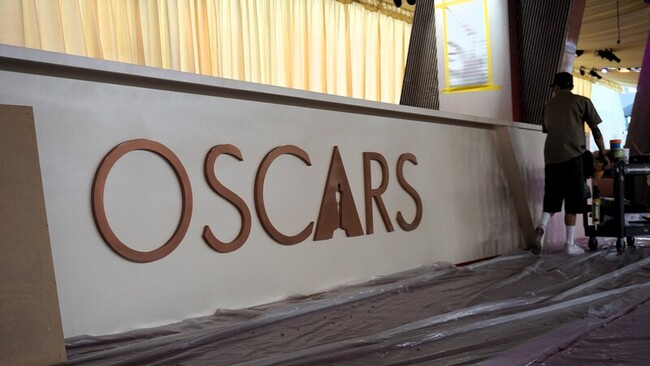 跨性女主角競逐奧斯卡影后 璀璨女人夢爭議不斷 | 華視新聞