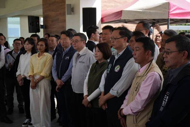 卓榮泰視察高屏2快進度 盼加速期程115年開工 | 華視新聞