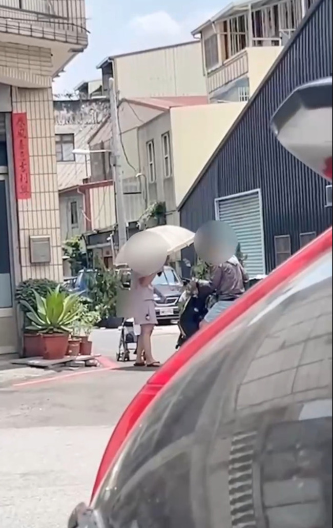 台中婦人販毒遭逮 利用嬰兒車藏毒規避查緝 | 華視新聞