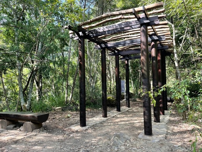 中台灣春遊趣  賞櫻泡湯走獵人步道體驗原民文化 | 華視新聞