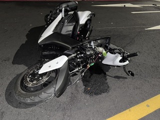 台中23歲男無照酒駕闖紅燈 機車騎士遭撞不治