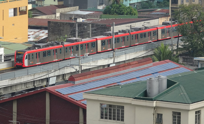 菲律賓慶祝婦女節  女性可免費搭乘捷運 | 華視新聞