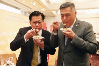 台灣農村好物攜手味千拉麵  滷肉燥軟袋罐頭銷日