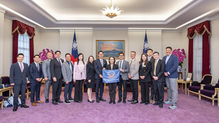 接見美國華裔訪團  蕭副總統：台美共享相同價值利益