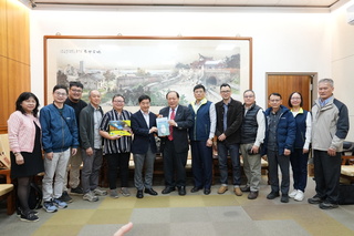 海上圖書館望僕號首度造訪澎湖 14日起開放參觀