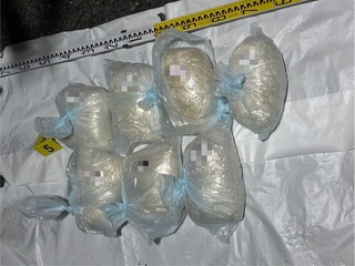 屏東郊區貨櫃屋藏製毒集團 警逮3人送辦